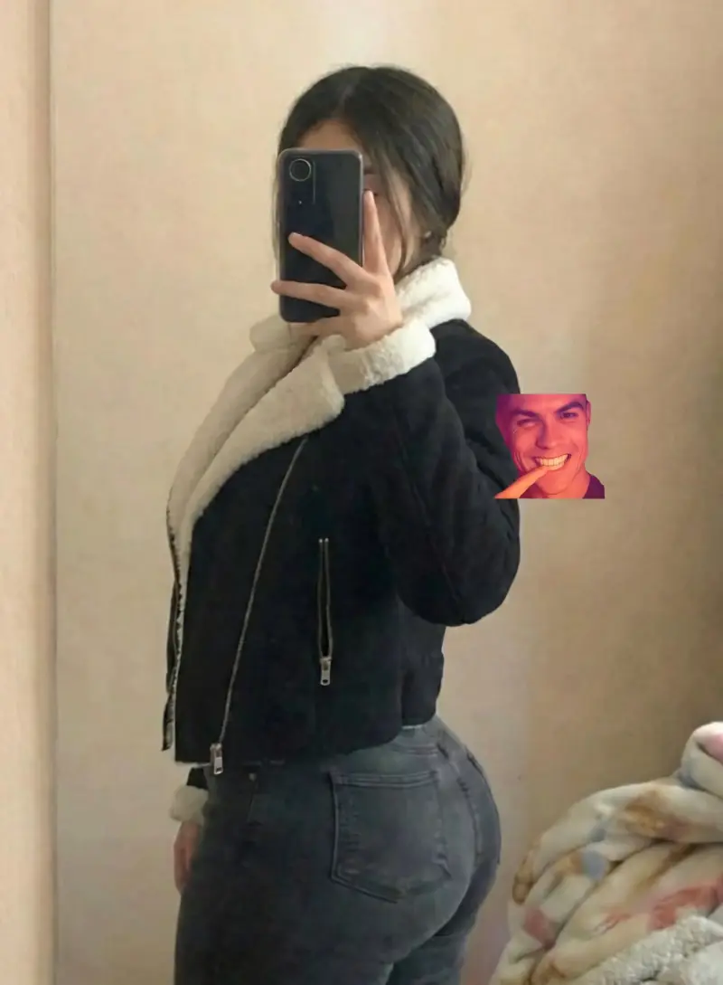 keyim59998 (18) female from GB - sexting partner