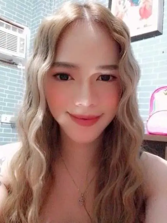 kidehafy (18) female from GB - sexting partner