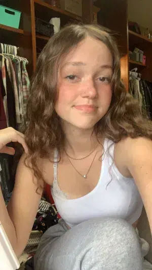 kiset94771 (18) female from DE - sexting partner