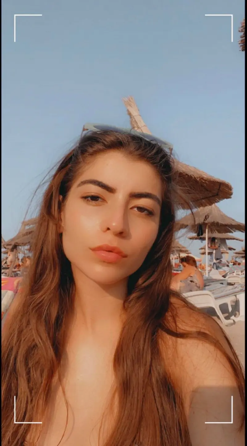 kisos61880 (20) female from CZ - sexting partner