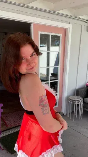 kiven34841 (22) female from IT - sexting partner