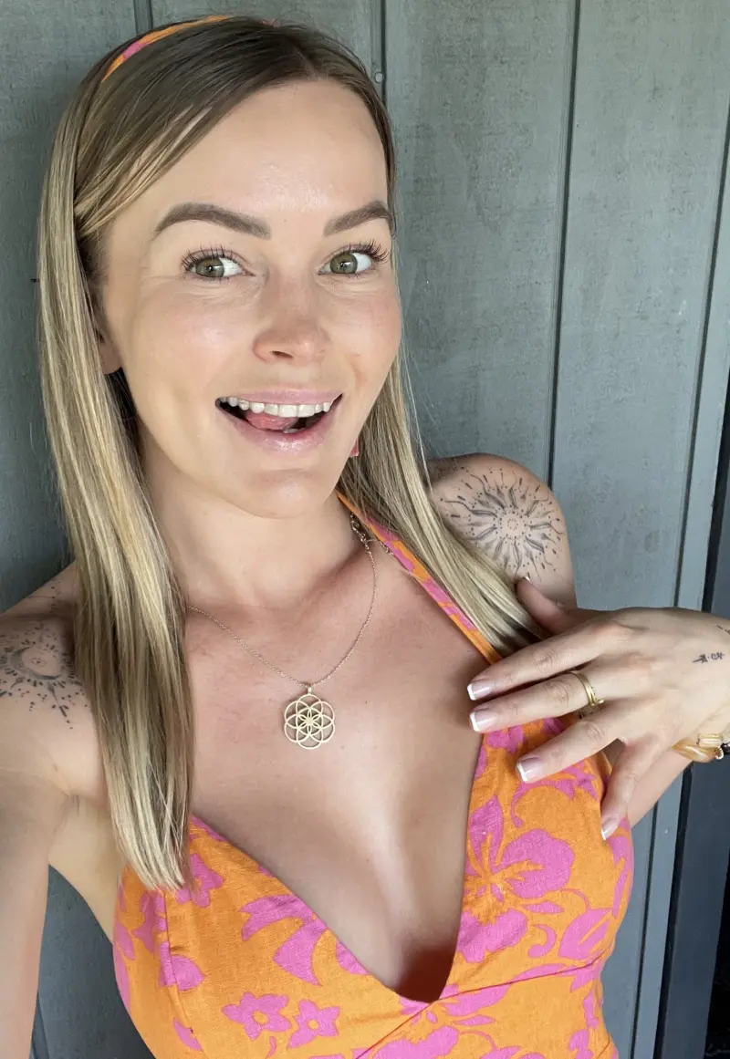 knoxe058 (18) female from US - sexting partner