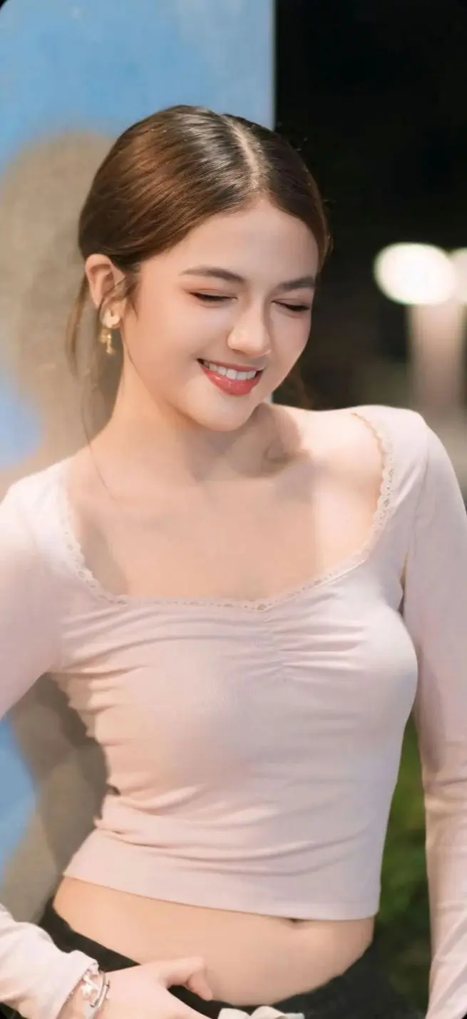 kobekow (18) female from US - sexting partner