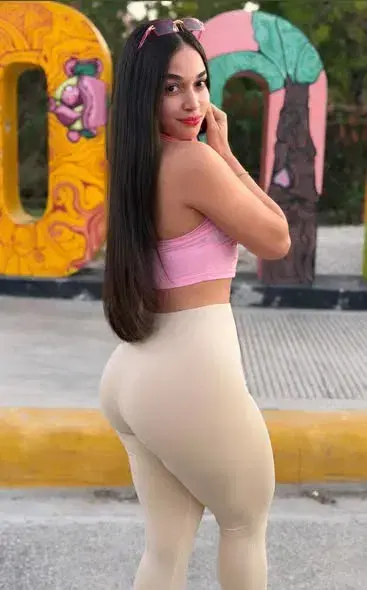 kowor58565 (18) female from AU - sexting partner