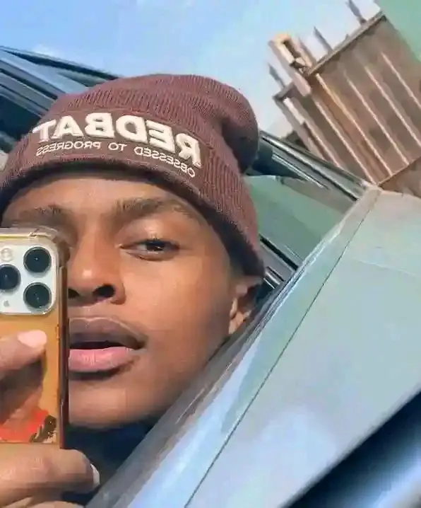 kxngfrostcc (20) male from BW - sexting partner