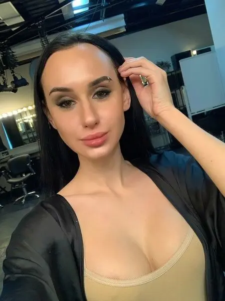 kygomudy (18) female from US - sexting partner