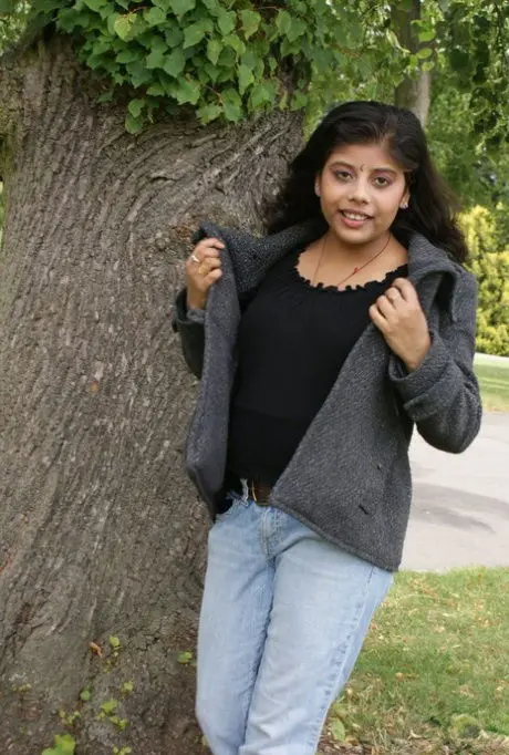 lafoge3421 (18) female from GB - sexting partner