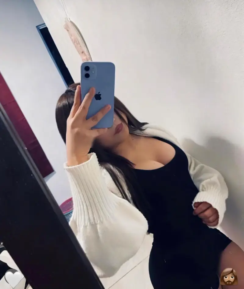 lakivox456 (22) female from US - sexting partner