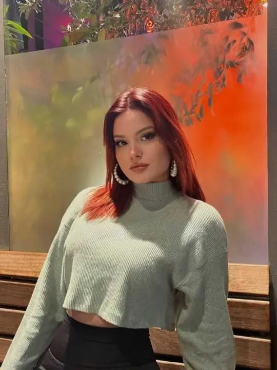 laxaxu (18) female from TZ - sexting partner