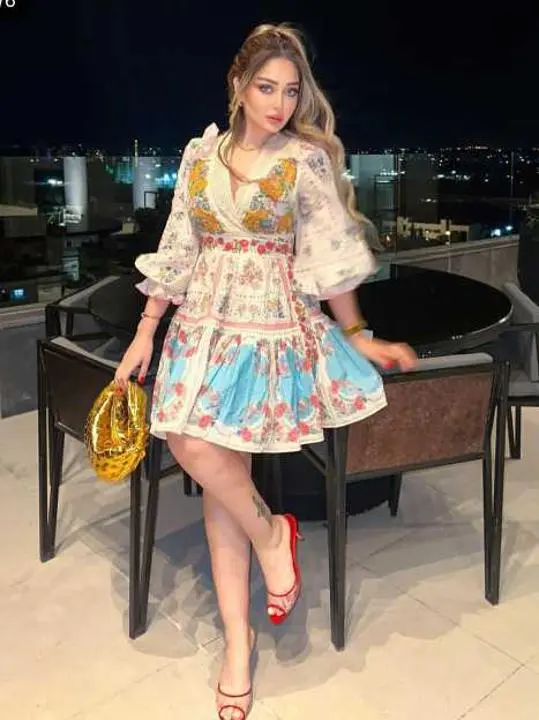 laxuno (18) female from US - sexting partner