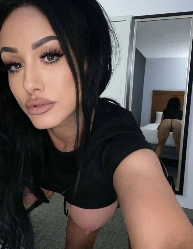 letmarry6543 (18) female from DE - sexting partner