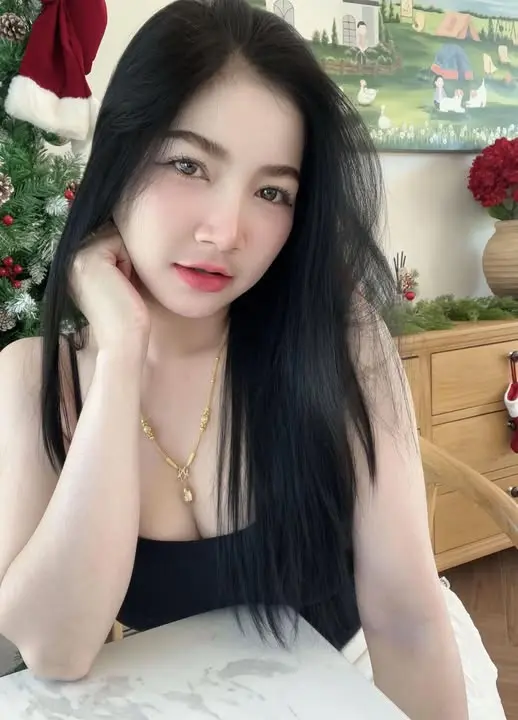 lovojaf922 (18) female from GB - sexting partner