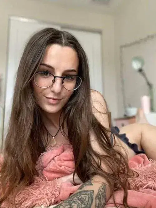lulomexo (18) female from US - sexting partner