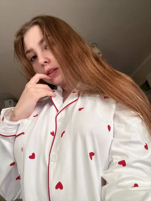 lunabaautler456 (22) female from DE - sexting partner