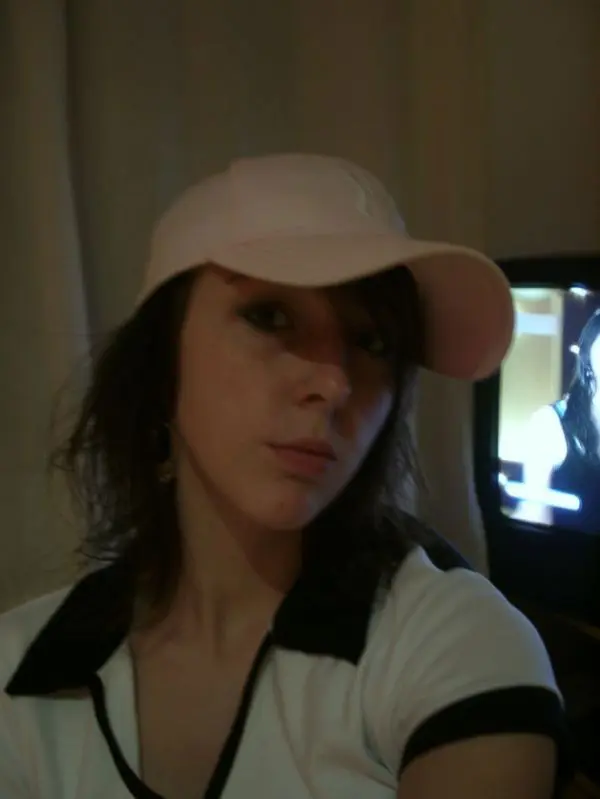 lunifese (18) female from US - sexting partner