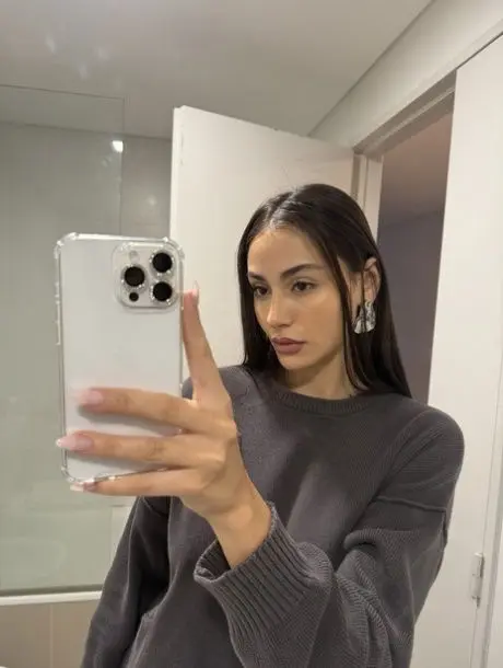 magulaze (18) female from US - sexting partner