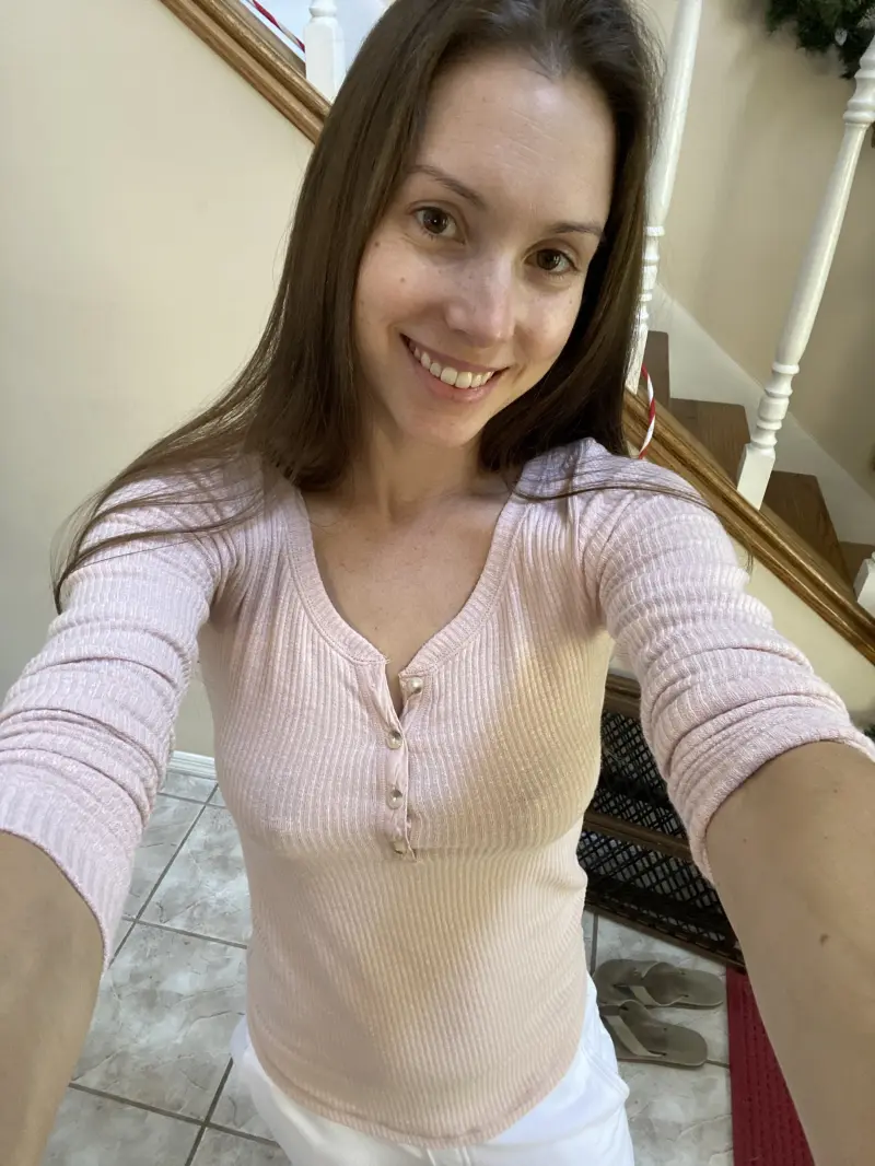 mariegrayson62 (29) female from US - sexting partner