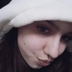 materi6043 (18) female from GB - sexting partner