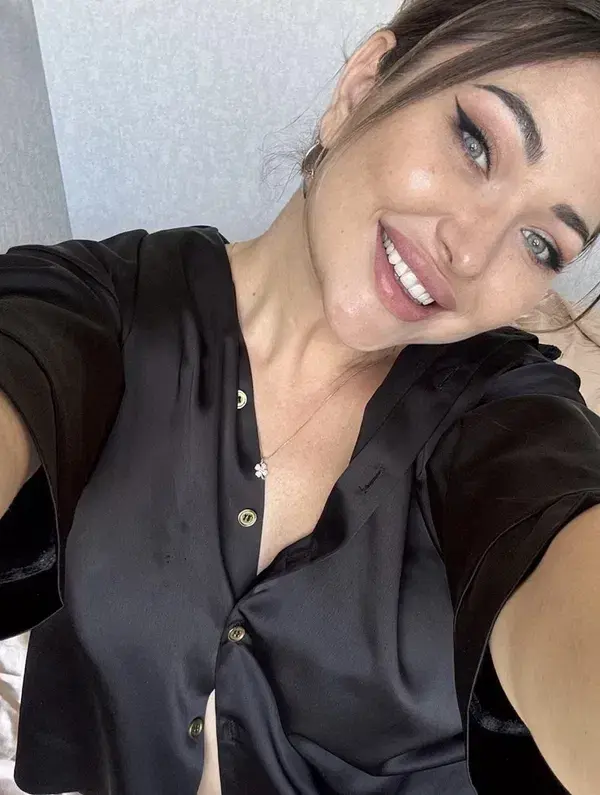 micam10635 (18) female from DE - sexting partner