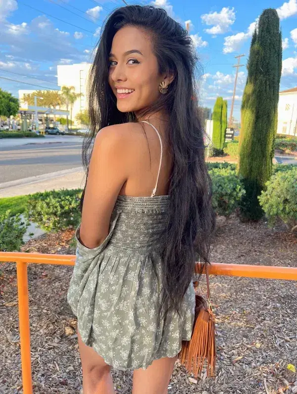 miropef747 (19) female from US - sexting partner