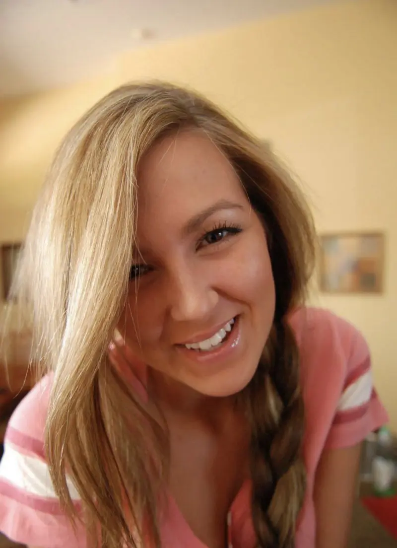 mitchelle (18) female from US - sexting partner