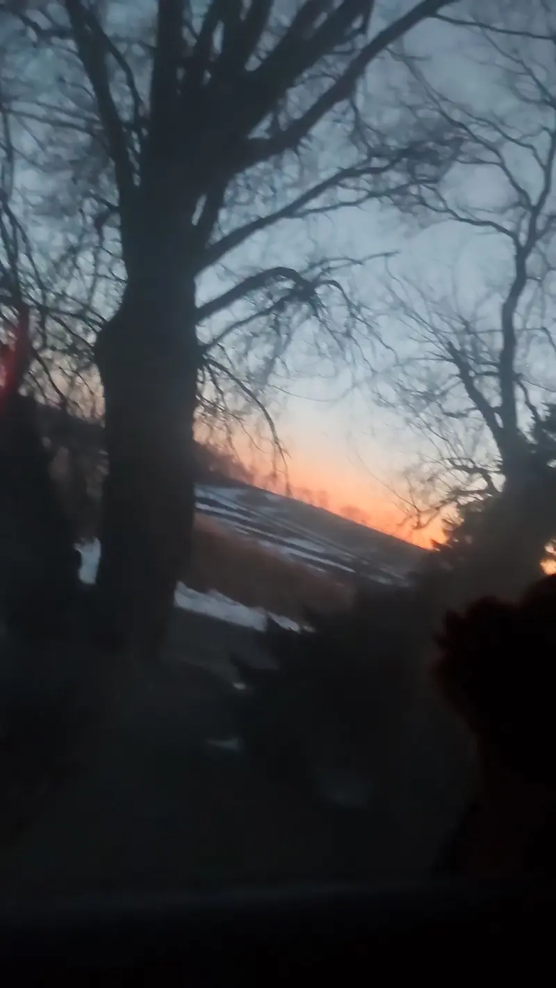 moib0y (18) male from US - sexting partner