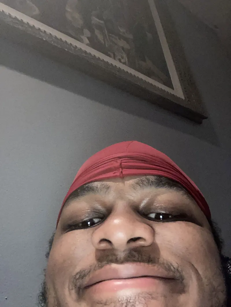 nadirmonroe50 (18) male from US - sexting partner