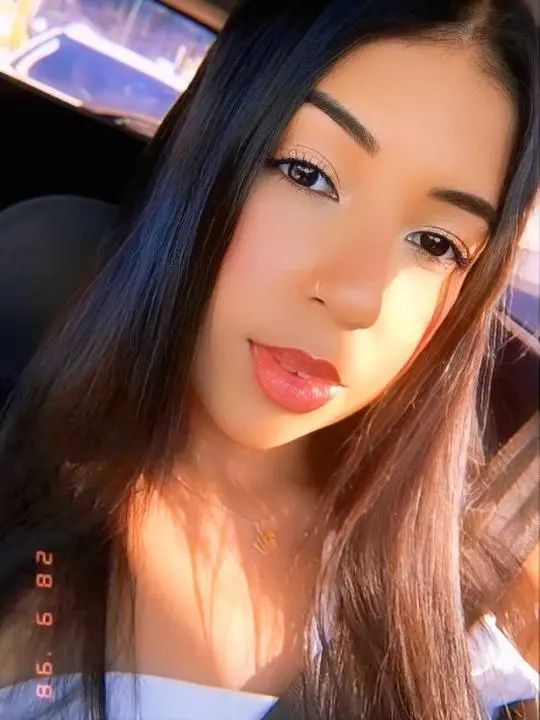 naheciji (18) female from CH - sexting partner