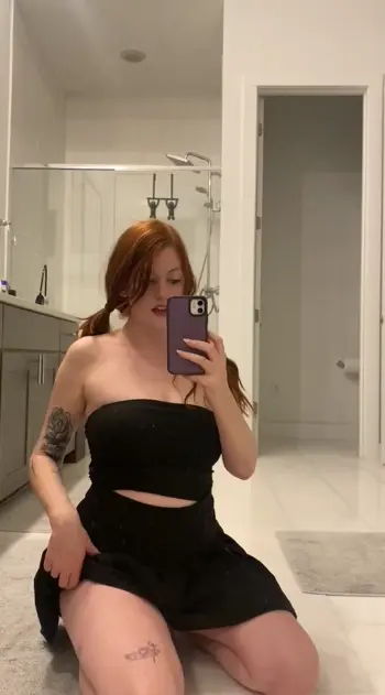 nefosos746 (18) female from US - sexting partner