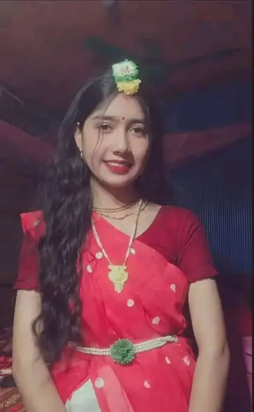 neridi8132 (26) female from GB - sexting partner