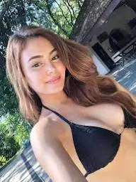 niboxes873 (23) female from GB - sexting partner