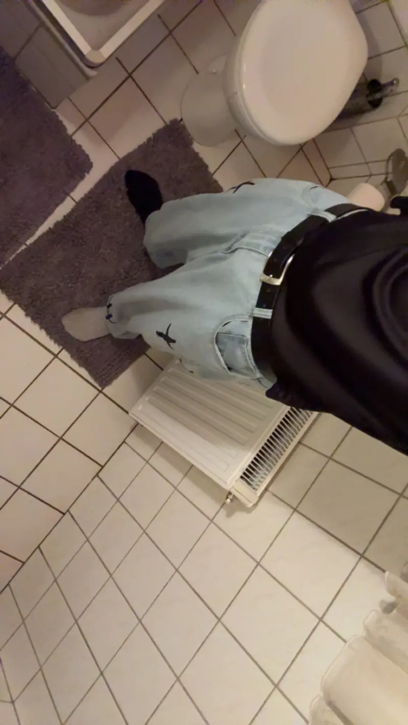 nihicoderkek (18) male from DE - sexting partner