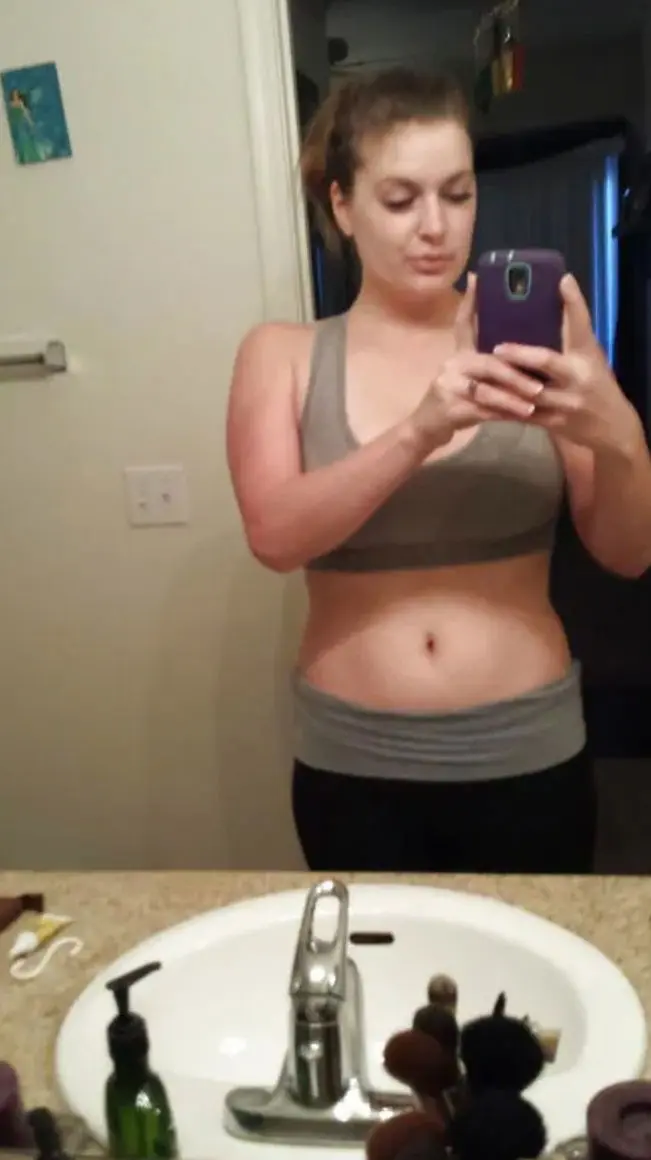 nocurego (18) female from US - sexting partner