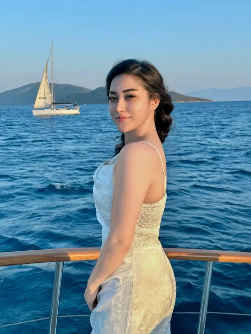 nolucebo (22) female from US - sexting partner