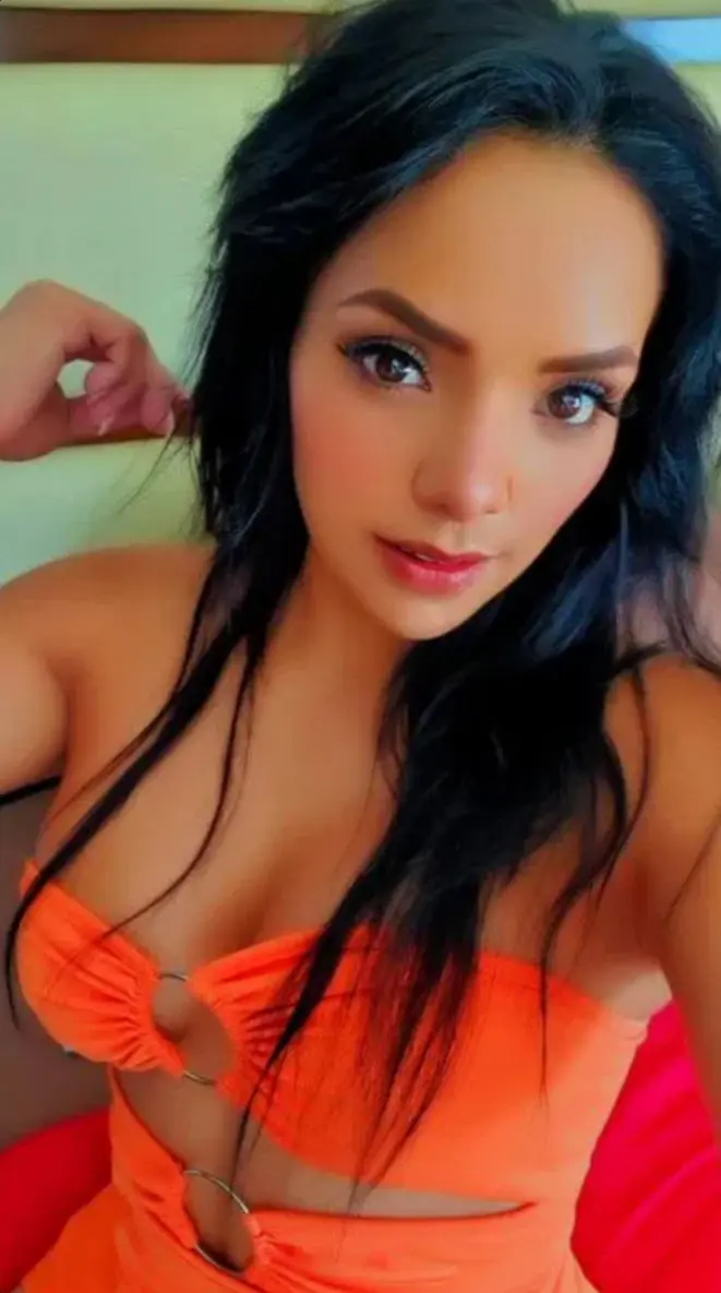 nosegih (18) female from US - similar profile