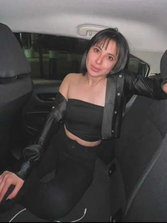 nusixo (18) female from FI - sexting partner