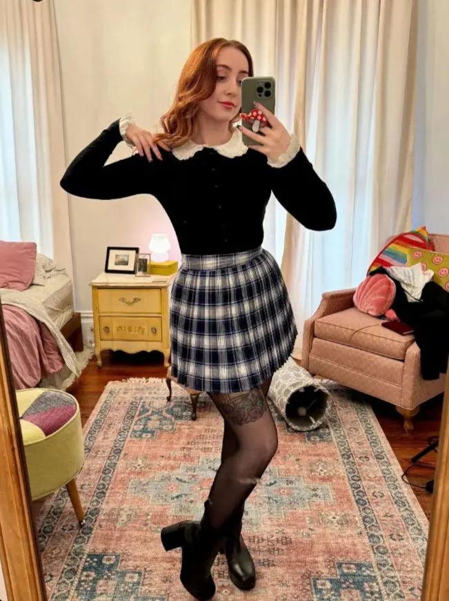 nyducity (18) female from GB - sexting partner