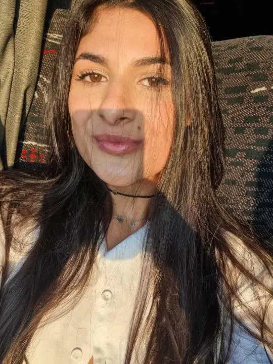 oavubn (25) female from GB - sexting partner