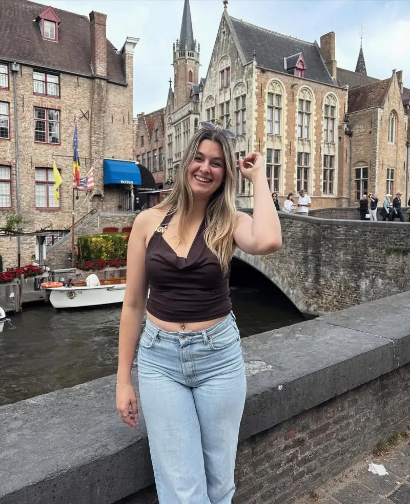 ojeovripo (22) female from AU - sexting partner