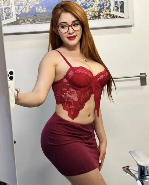 payije7300 (18) female from GB - sexting partner