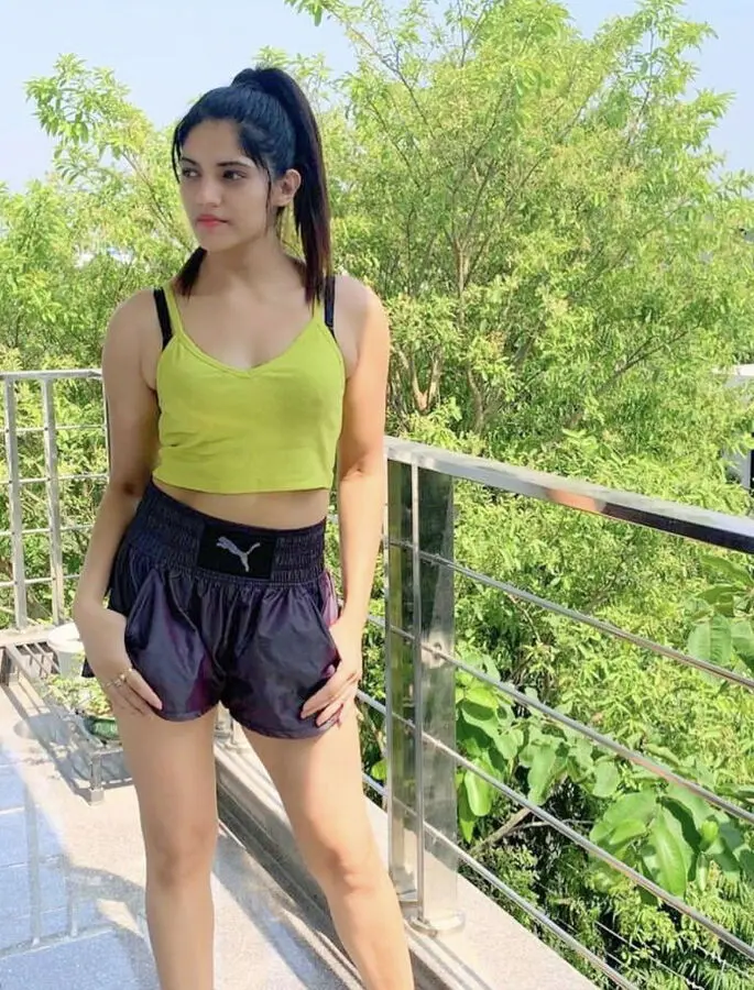 pjiksbon6n (18) female from US - sexting partner