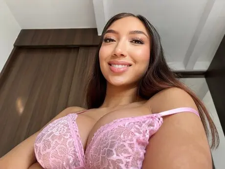 pobida9629 (18) female from GB - sexting partner