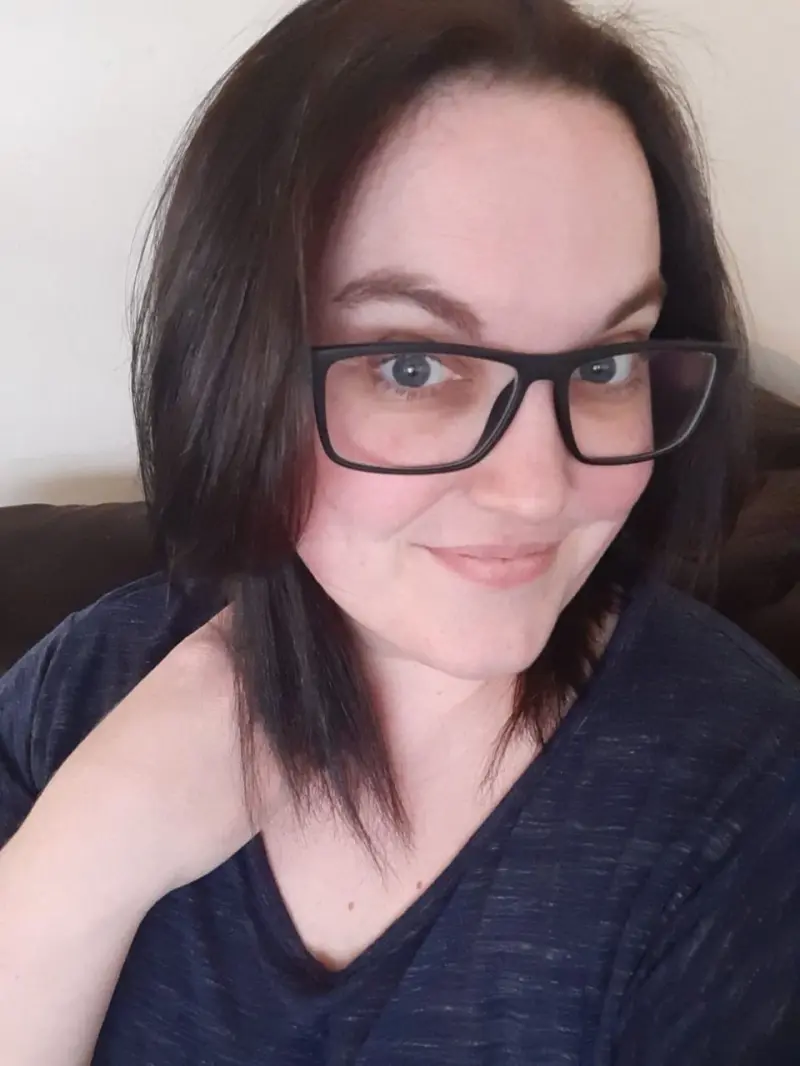 pofevi6984 (29) female from US - sexting partner