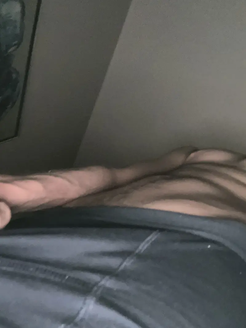 qexesyhi (18) male from NO - sexting partner