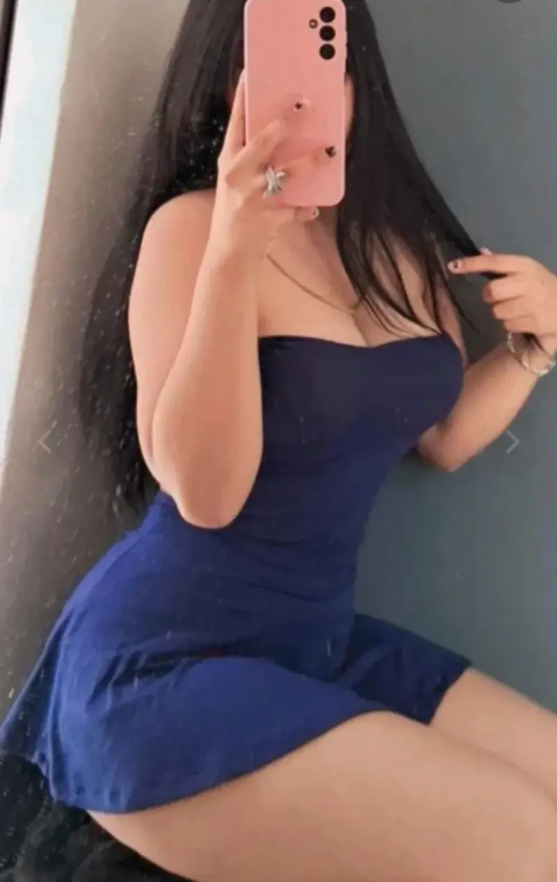 qmpmwx (22) female from US - sexting partner