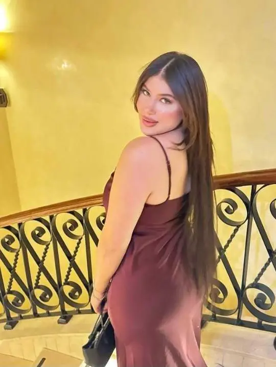 qyfuty (24) female from US - sexting partner