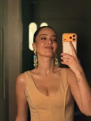 rahar77377 (18) female from GB - sexting partner