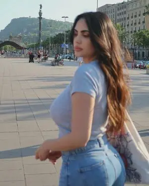 raloyan169 (18) female from GB - sexting partner