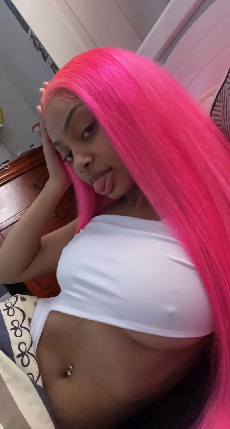 revab63584 (18) female from AU - sexting partner