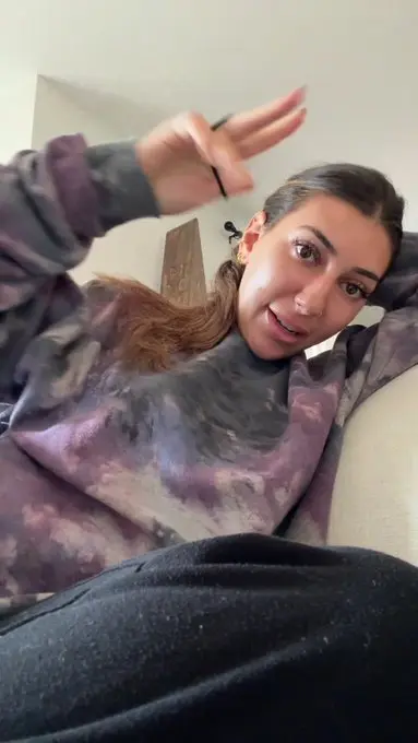 rfnvqqte (18) female from CA - sexting partner